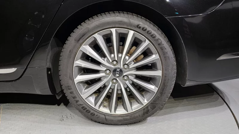 Kia K7