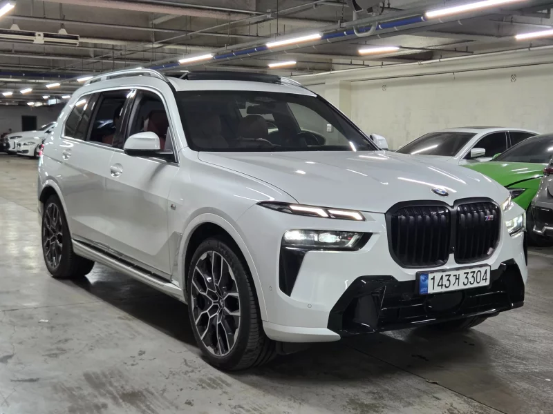 BMW X7