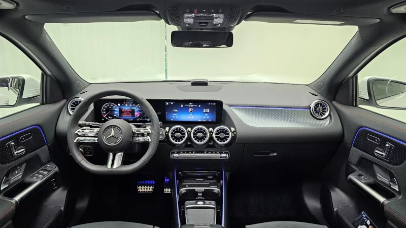 Mercedes-Benz GLA-Class