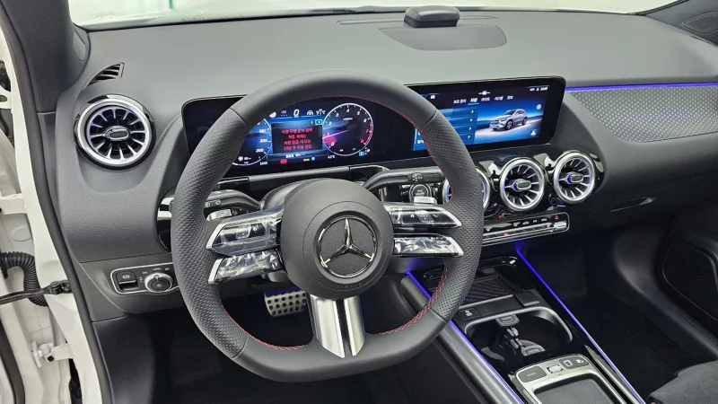 Mercedes-Benz GLA-Class