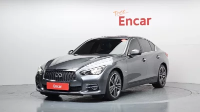 Infiniti Q50