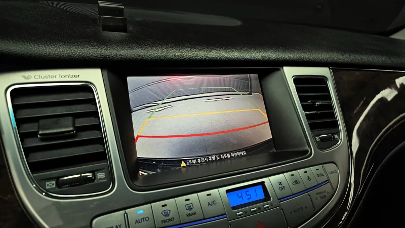 Hyundai Genesis