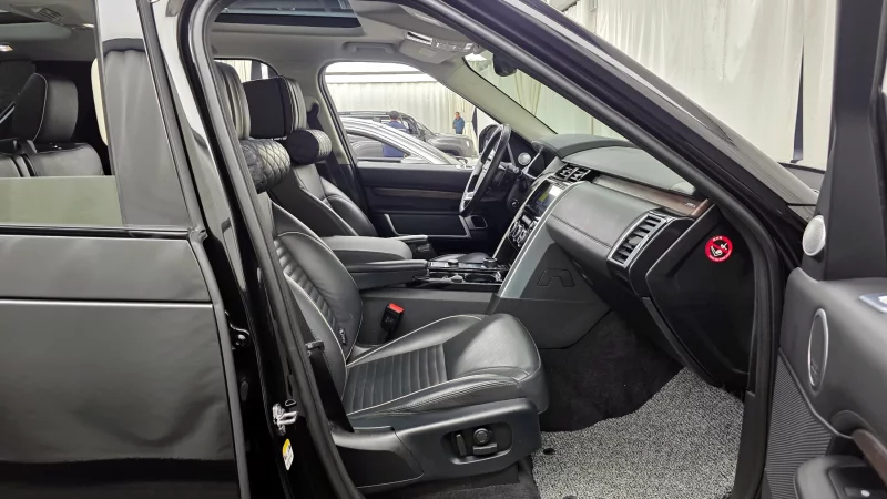 Land Rover DISCOVERY