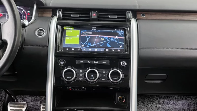 Land Rover DISCOVERY