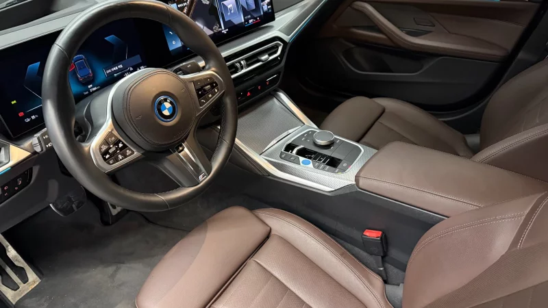 BMW i4