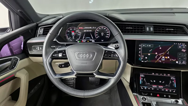 Audi e-tron