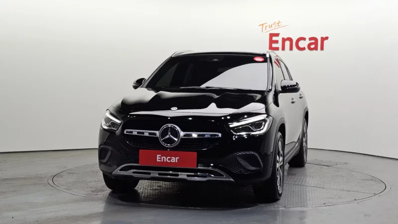 Mercedes-Benz GLA-Class