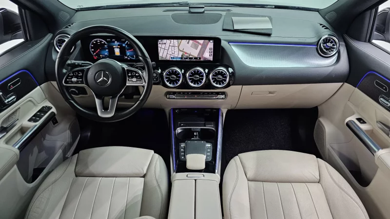 Mercedes-Benz GLA-Class
