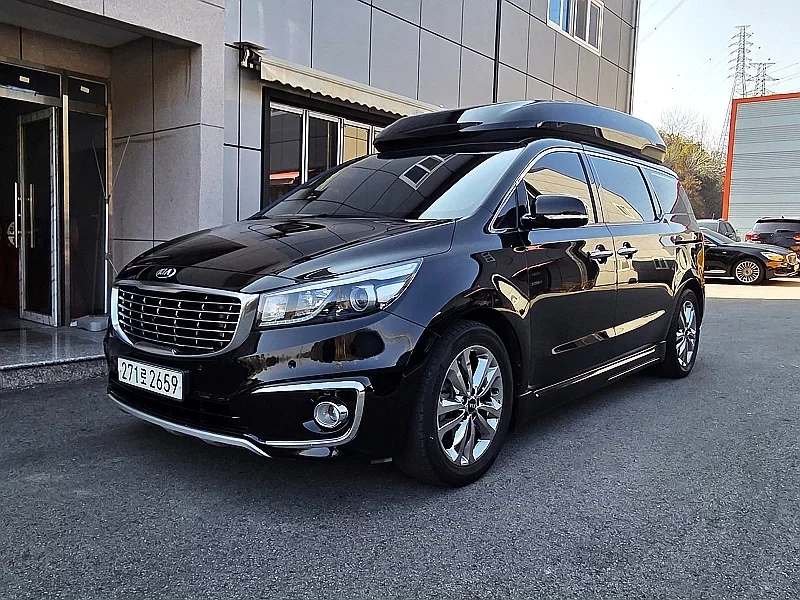 Kia Carnival