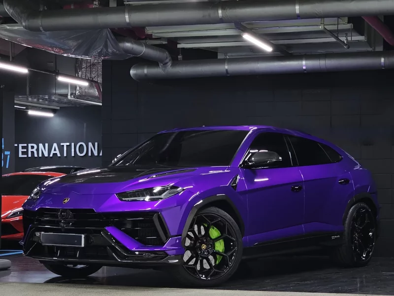 Lamborghini URUS