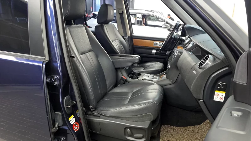 Land Rover DISCOVERY