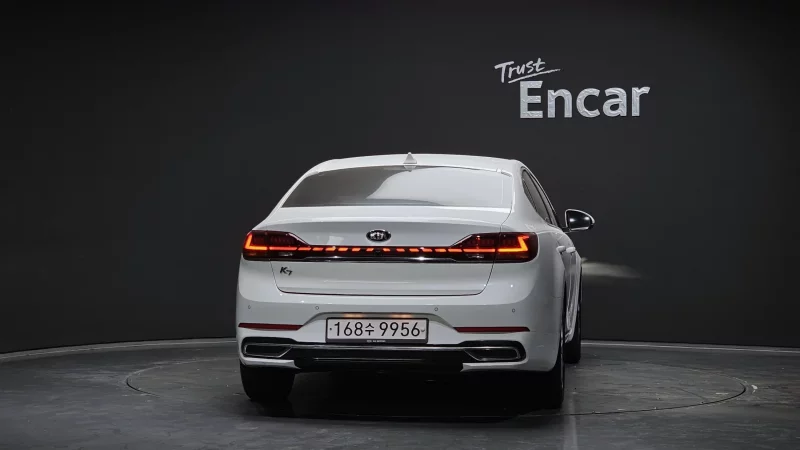 Kia K7