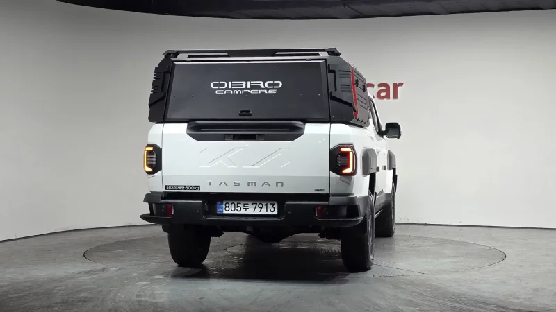 Kia Tasman