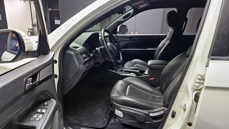 SsangYong Rexton Sports Khan