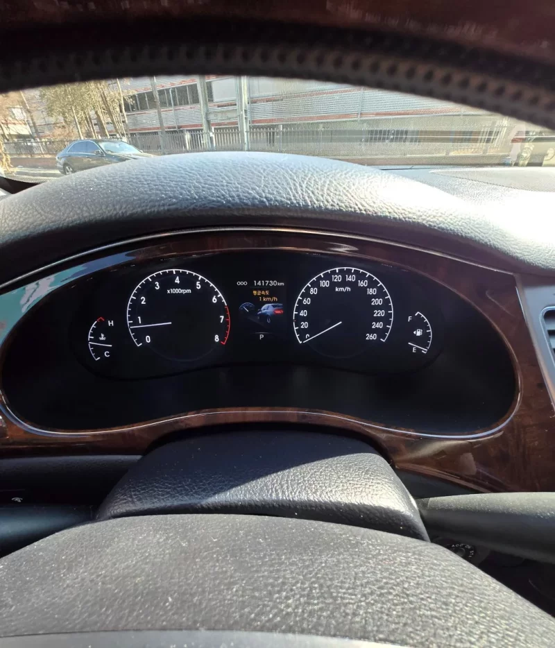 Hyundai Genesis