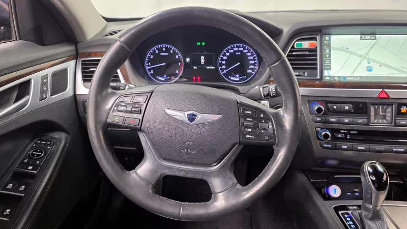Hyundai Genesis