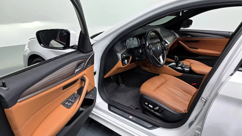 BMW 5-Series
