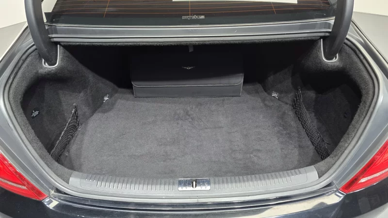 Genesis EQ900
