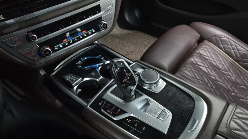 BMW 7-Series