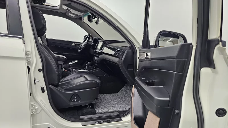 SsangYong Rexton Sports