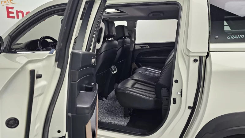 SsangYong Rexton Sports