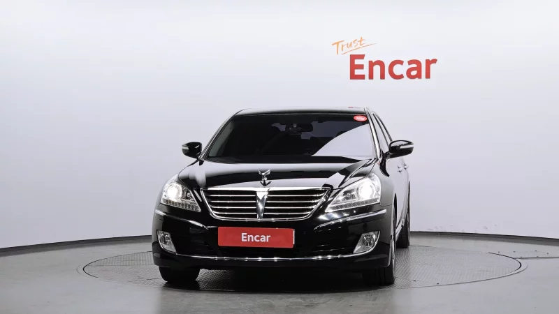 Hyundai Equus