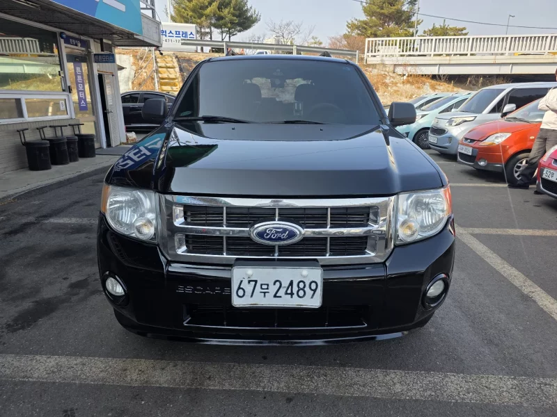 Ford ESCAPE