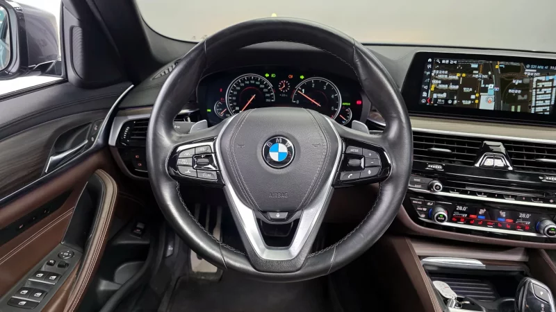 BMW 5-Series
