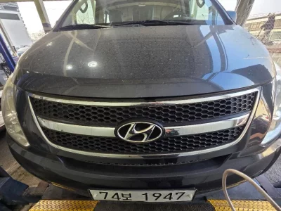 Hyundai Grand Starex