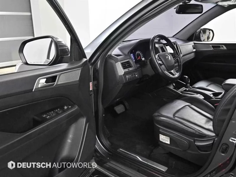 SsangYong Rexton Sports