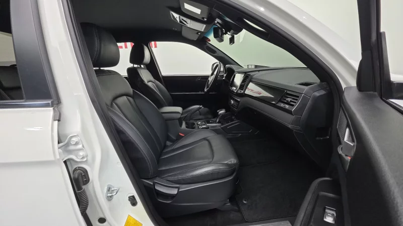 SsangYong Rexton Sports