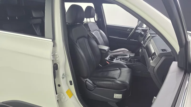 SsangYong Rexton Sports Khan