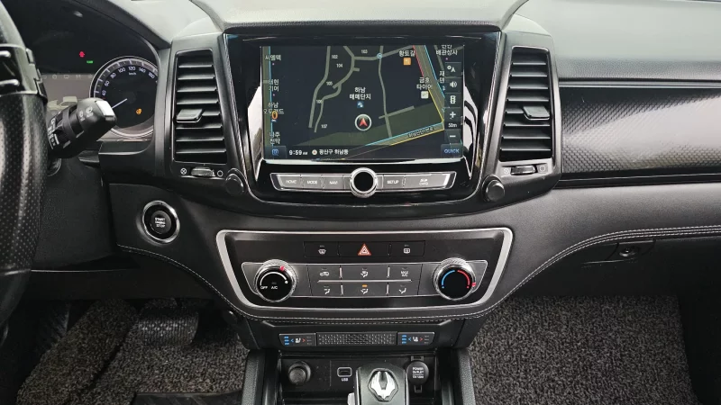 SsangYong Rexton Sports Khan