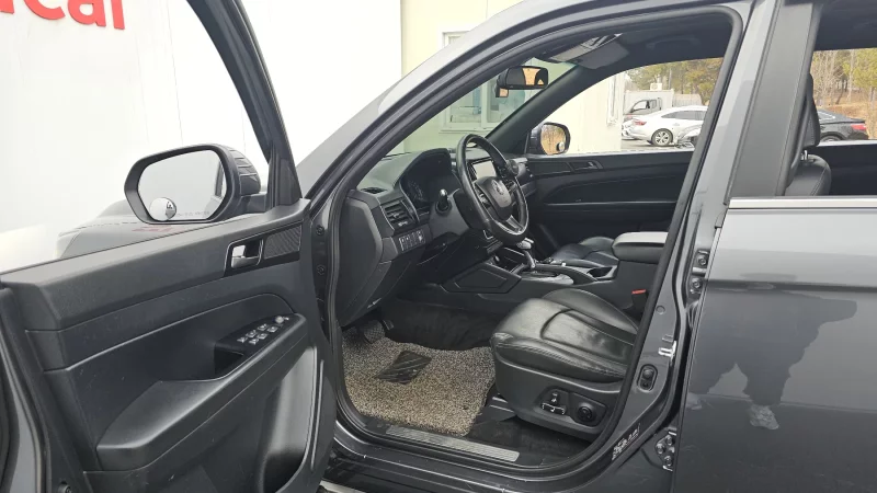 SsangYong Rexton Sports Khan