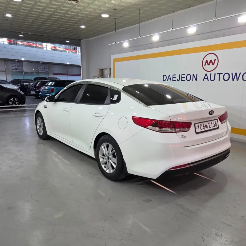 Kia K5