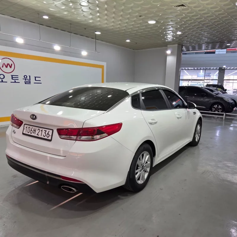 Kia K5