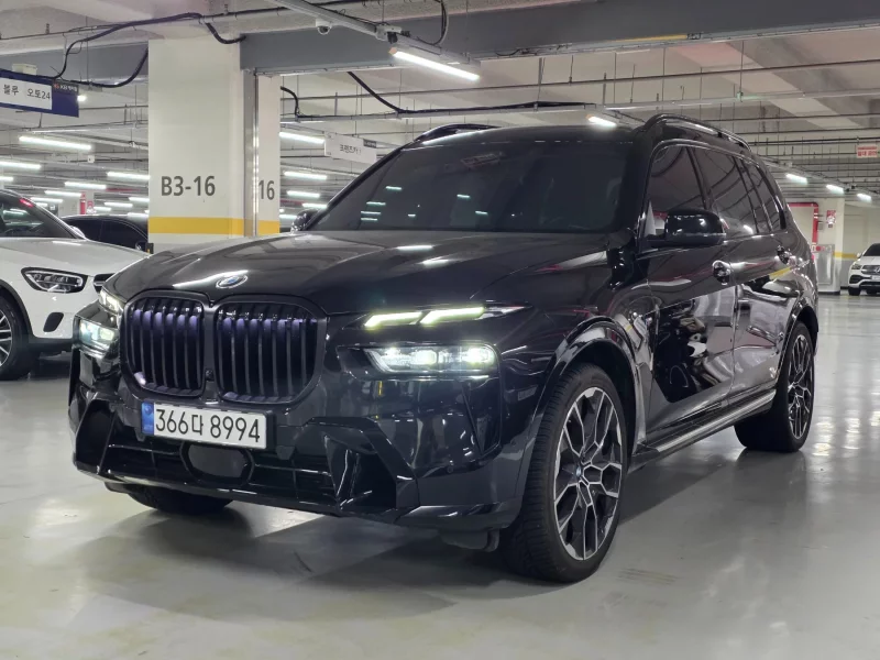 BMW X7