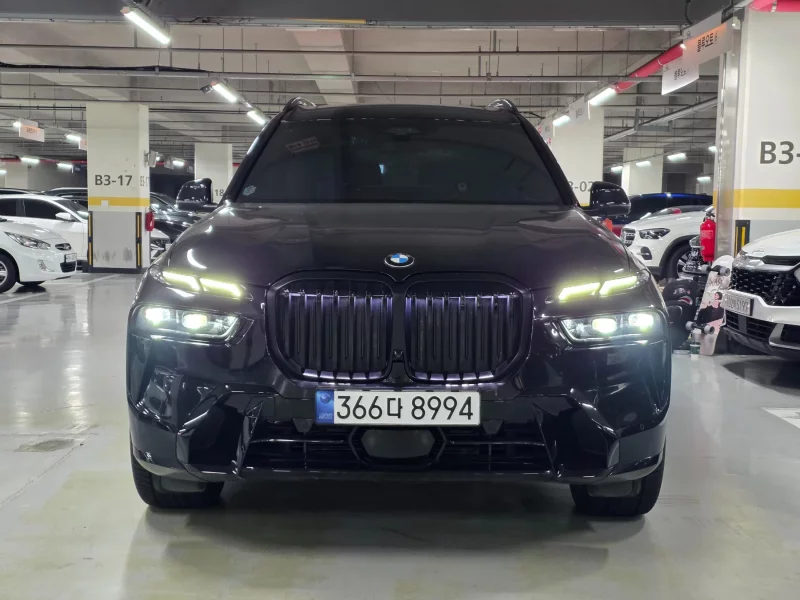 BMW X7