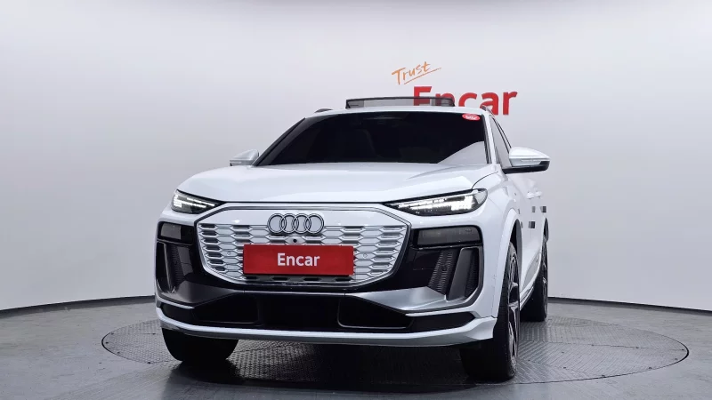 Audi Q6 e-tron