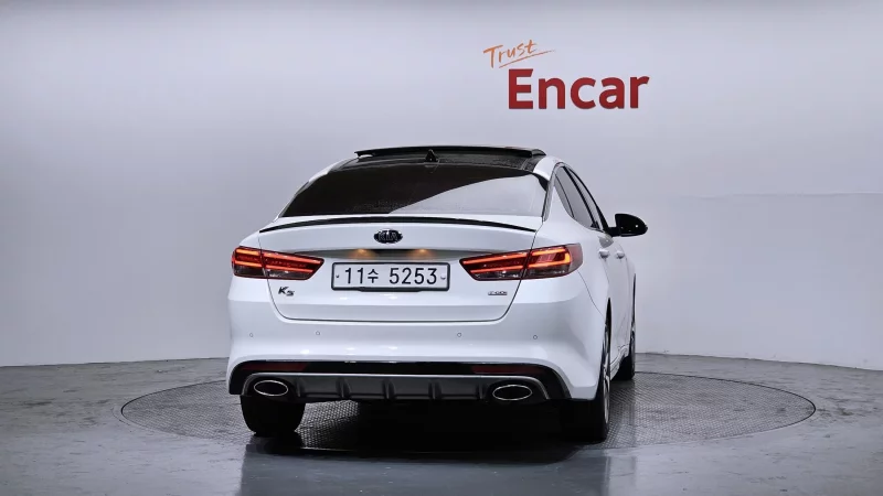 Kia K5