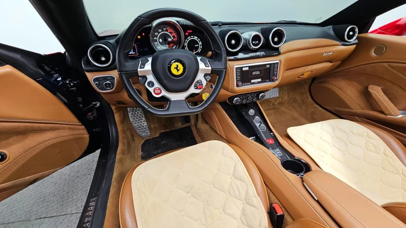 Ferrari CALIFORNIA