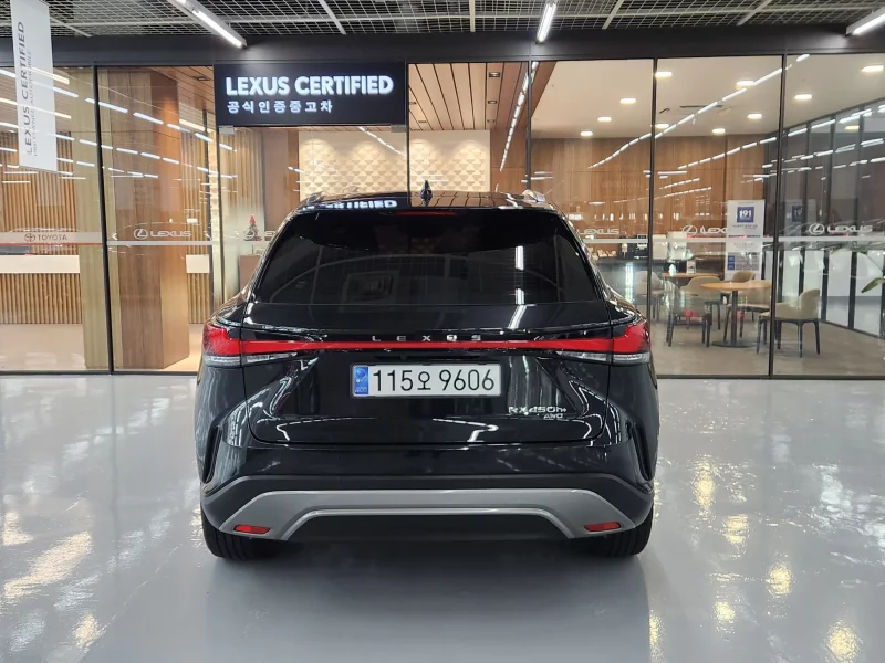 Lexus RX450h+