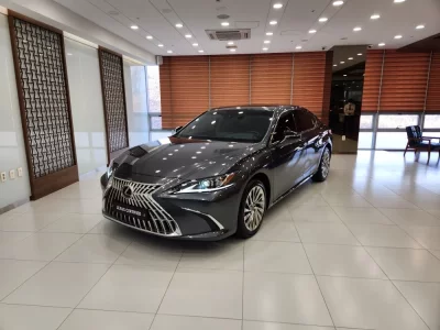 Lexus ES300h