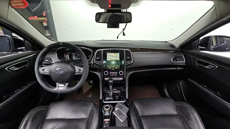 Renault Samsung SM6