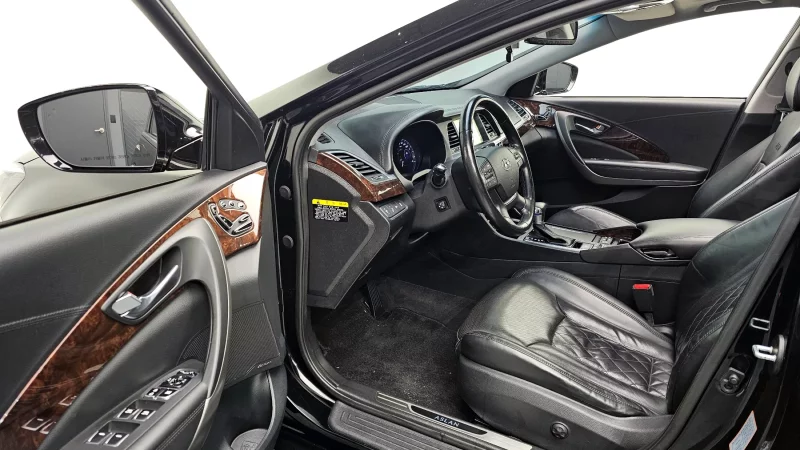 Hyundai Aslan