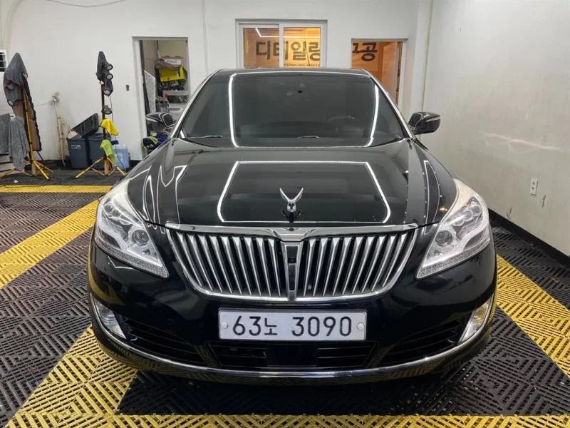 Hyundai Equus