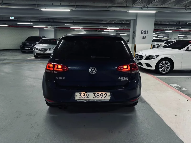 Volkswagen GOLF