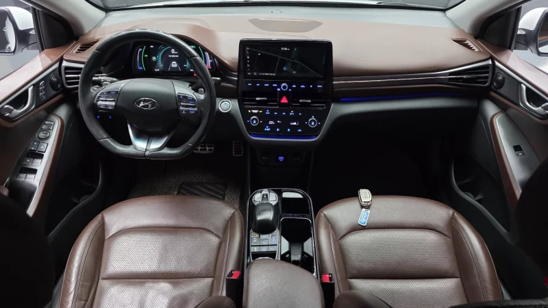 Hyundai Ioniq