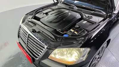 SsangYong Chairman W