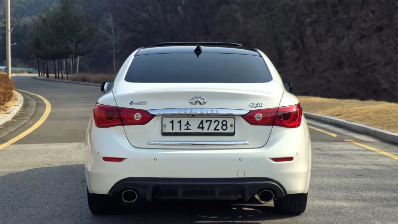 Infiniti Q50